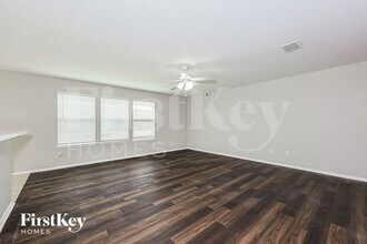 1560 Sax Leigh Dr in Dallas, TX - Building Photo - Building Photo