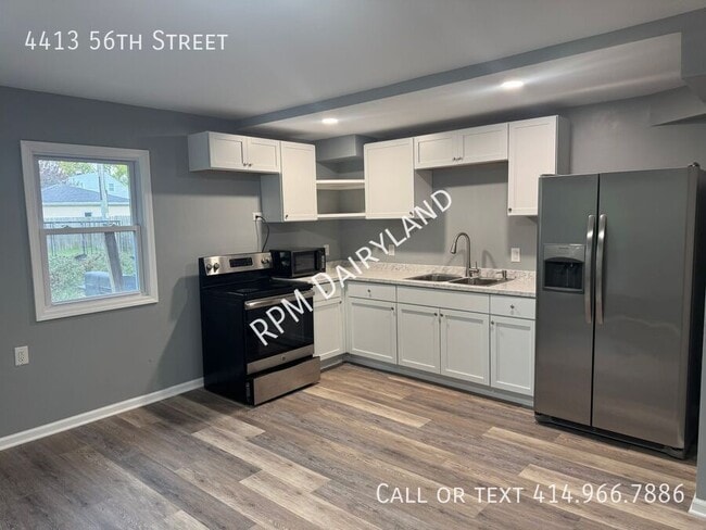 4413 56th St in Kenosha, WI - Building Photo - Building Photo