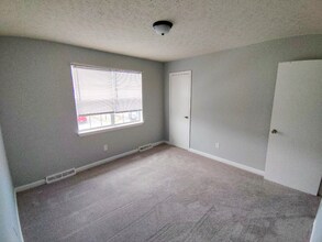 32 Ferguson Dr in Lynchburg, VA - Building Photo - Building Photo