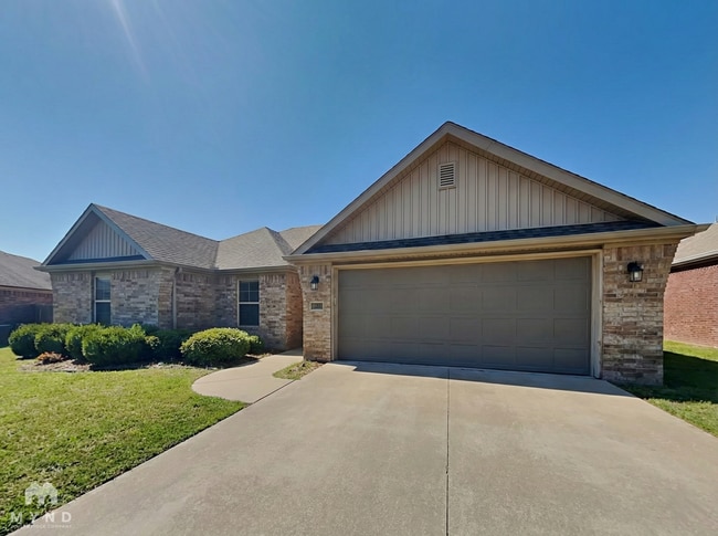 property at 1020 Tarah Knolls Cir