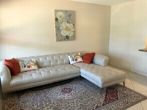 909 17th Ter in Key West, FL - Building Photo - Building Photo