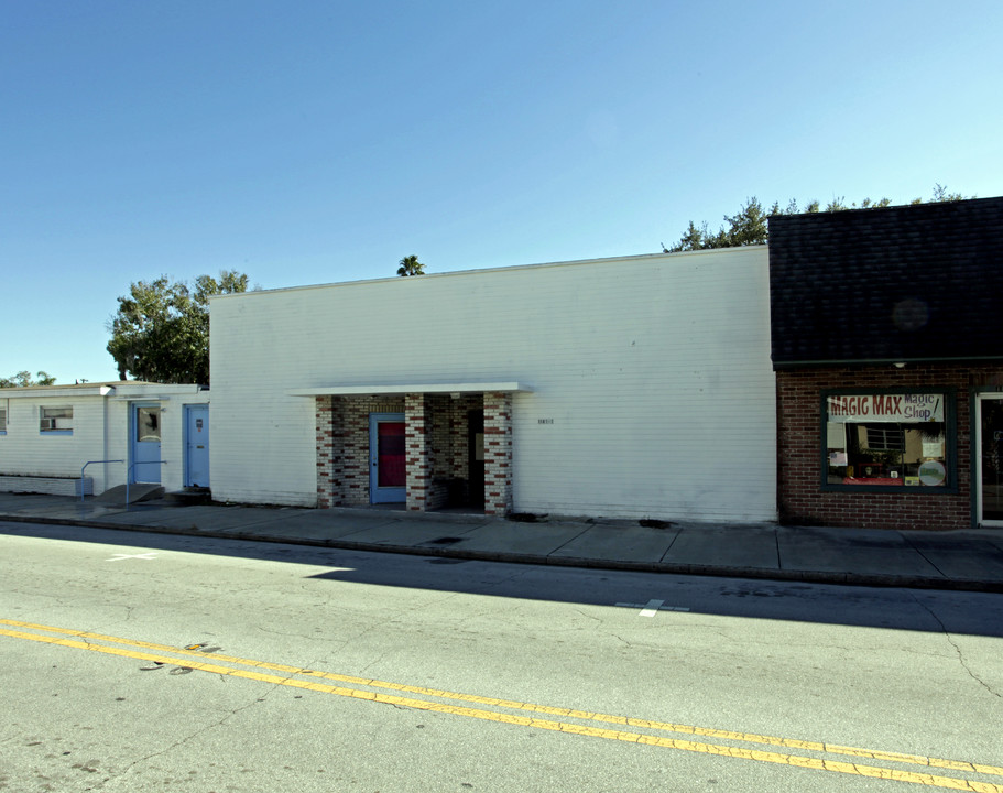 1107 10th St in St. Cloud, FL - Building Photo