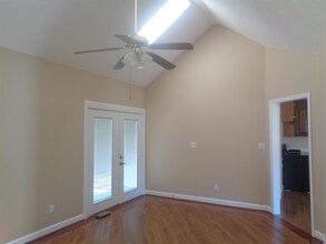 6129 Powell Ridge Rd in Holly Springs, NC - Building Photo - Building Photo