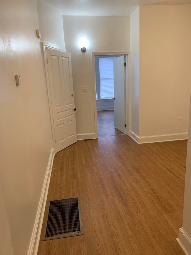 108 W Jackson St in York, PA - Building Photo - Building Photo