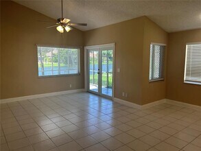 2939 Myrtle Oak Cir in Davie, FL - Building Photo - Building Photo