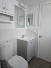 190 SE 12th Ave in Pompano Beach, FL - Building Photo - Building Photo