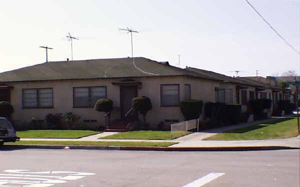 3801-3811 Tilden Ave in Culver City, CA - Building Photo