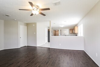 4931 Winding View Ln in Humble, TX - Building Photo - Building Photo