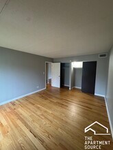 525 N Quentin Rd in Palatine, IL - Building Photo - Building Photo