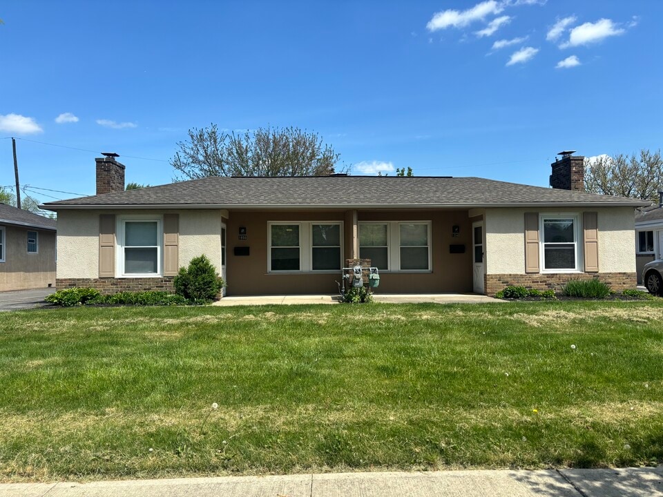 1850 Milden Rd, Unit Upper Arlington 2 bedroom in Upper Arlington, OH - Building Photo