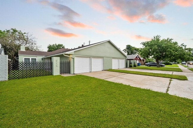 property at 614 Cole St
