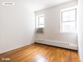 220 Avenue A in New York, NY - Building Photo