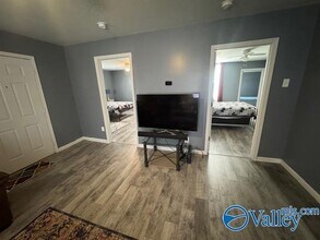 2700 9th Ave SW in Huntsville, AL - Building Photo - Building Photo