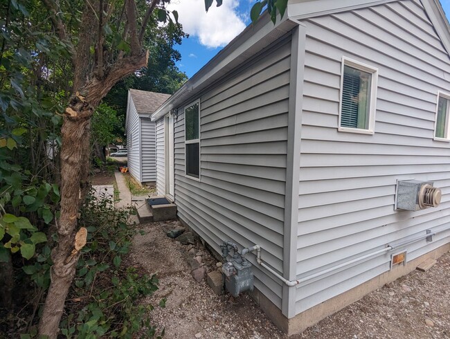 property at 1420 Jackson St