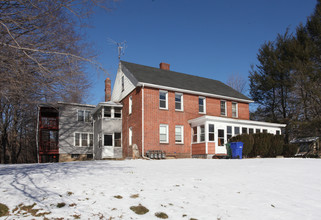 458-460 Cottage Grove Rd in Bloomfield, CT - Building Photo - Building Photo