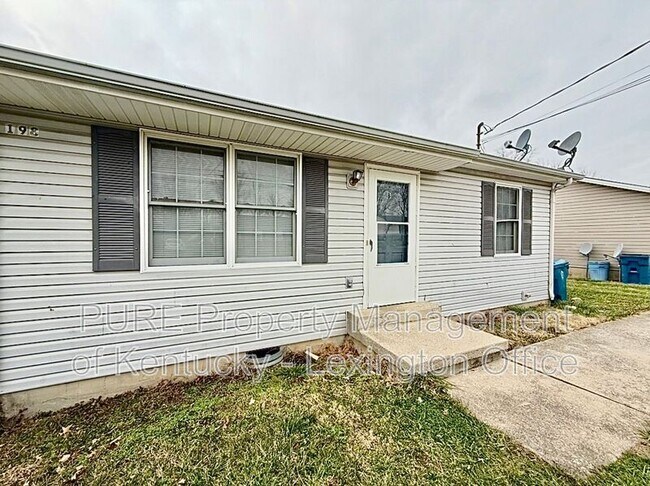 198 Daisy St in Harrodsburg, KY - Building Photo - Building Photo