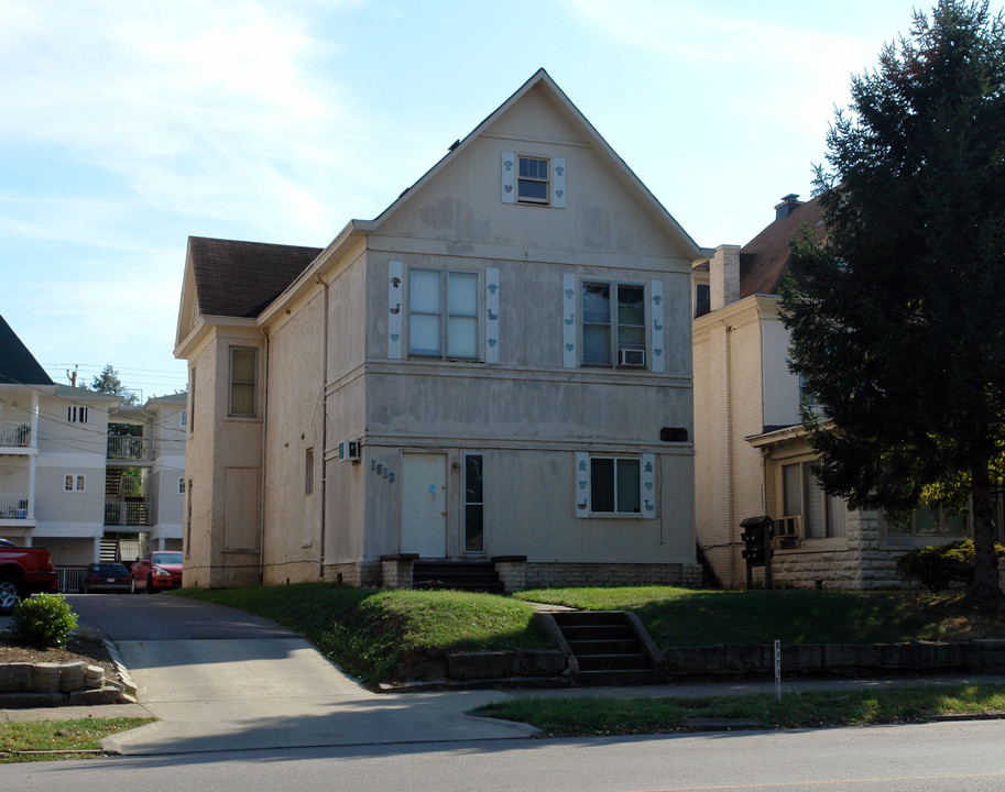 1513 6th Ave in Huntington, WV - Building Photo