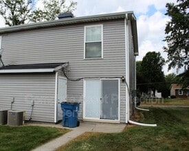 2222 E Glendale Blvd in Valparaiso, IN - Building Photo - Building Photo