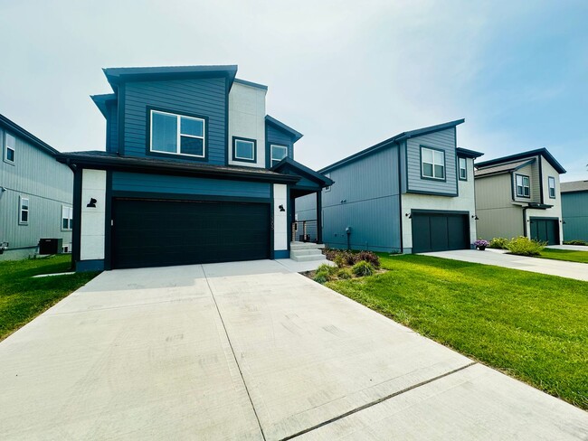 13305 W 180th St