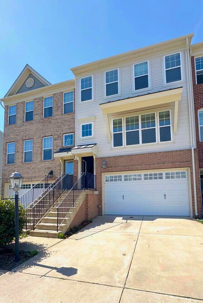 property at 25351 Wakestone Park Ter