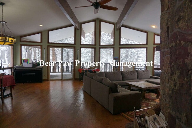 property at 33550 Woodland Dr