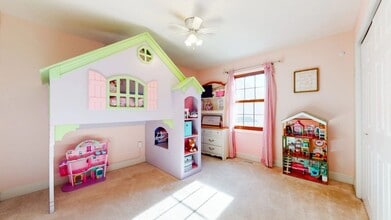 14 Kleggstone Cir in Bloomington, IL - Foto de edificio - Building Photo
