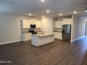 464 Eagle Lake Wy in Panama City, FL - Building Photo - Building Photo