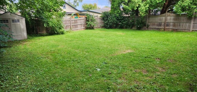 113 Parker Ave in Salina, NY - Building Photo - Building Photo
