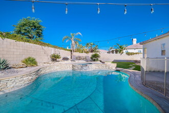 43569 Parkway Esplanade E in La Quinta, CA - Building Photo - Building Photo