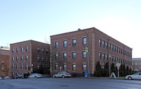 Landmark Court Apartments in Tacoma, WA - Building Photo - Building Photo