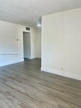 4169 SW 67th Ave in Davie, FL - Building Photo - Building Photo