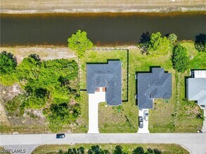 1229 Augusta St E in Lehigh Acres, FL - Building Photo - Building Photo