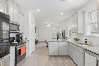 7028 Windmill St in Little Elm, TX - Building Photo - Building Photo