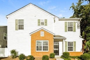 270 Windcroft Ln NW in Acworth, GA - Building Photo