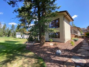 562 St Andrews Dr in Columbia Falls, MT - Building Photo - Building Photo