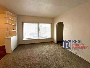 840 S 4th Ave in Pocatello, ID - Building Photo - Building Photo
