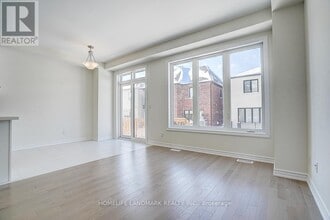 22 Freeman Williams St in Markham, ON - Building Photo - Building Photo