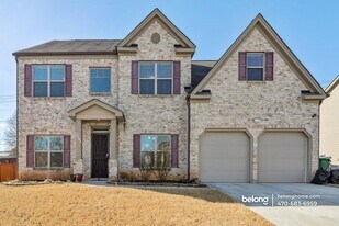 3263 Highgrove Ln in Decatur, GA - Building Photo