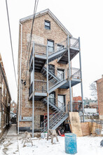 2336 W 24th Pl in Chicago, IL - Building Photo - Building Photo