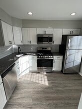 302 Fountain Hall Ct in Mount Laurel, NJ - Building Photo - Building Photo
