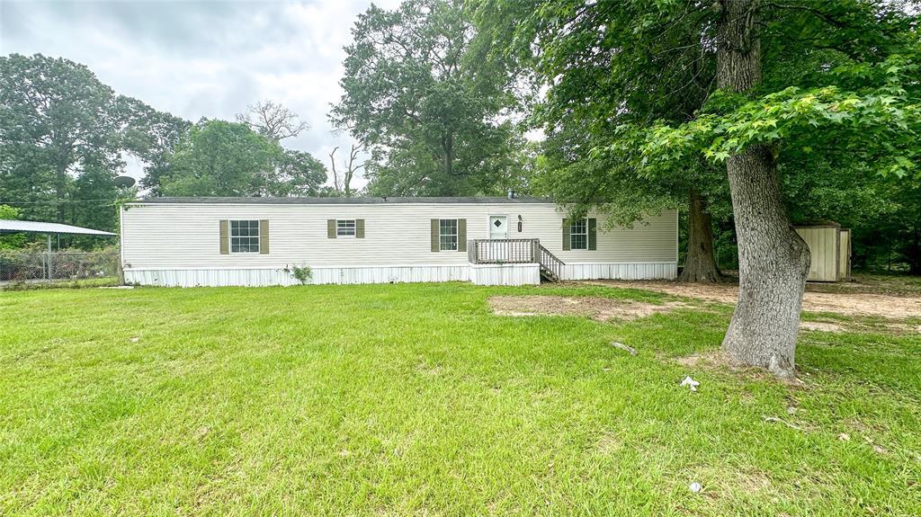 265 County Rd 3310D in Cleveland, TX - Building Photo