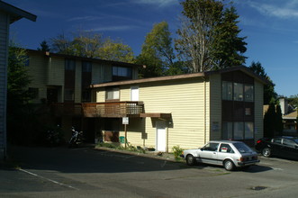 8529 23rd Ave NE in Seattle, WA - Building Photo - Building Photo