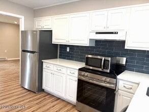 824 Balmoral Ct in Lakewood, NJ - Building Photo - Building Photo