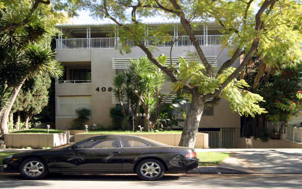 408 N Palm Dr in Beverly Hills, CA - Building Photo - Building Photo