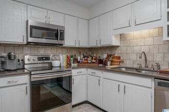 1745 Jack Warner Pkwy in Tuscaloosa, AL - Foto de edificio - Building Photo