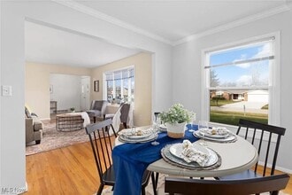 9993 Hawley Dr in North Royalton, OH - Building Photo - Building Photo