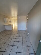 1558 N Craycroft Rd in Tucson, AZ - Building Photo - Building Photo