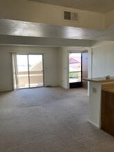 3820 Desert Marina Dr in Laughlin, NV - Building Photo - Building Photo
