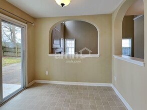 5536 Keowee Way in Raleigh, NC - Building Photo - Building Photo