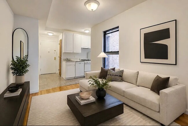7 Carmine St
